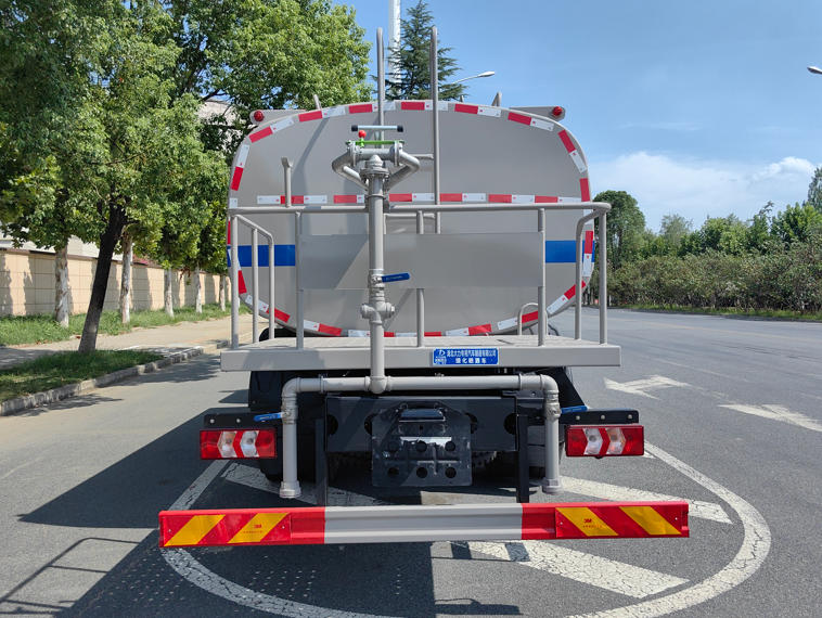 大力牌DLQ5181GPS6SX綠化噴灑車公告圖片