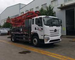 科尼乐牌KNL5208THB混凝土泵车