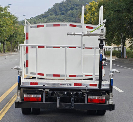 東風牌EQ5043TYHSEQBEV純電動路面養(yǎng)護車公告圖片