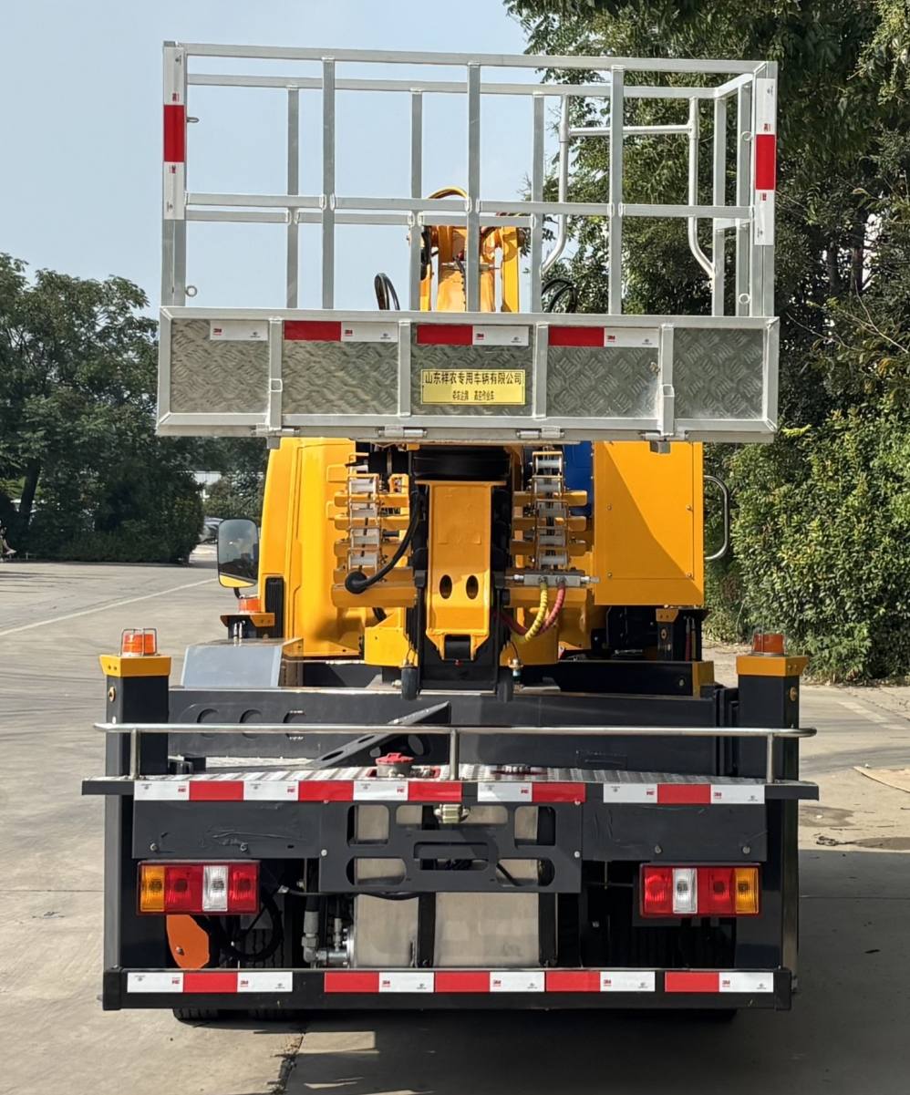 祥農(nóng)達(dá)牌SGW5043JGKJX6高空作業(yè)車公告圖片