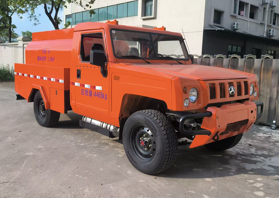 唯邦牌GWB5040GGS供水車