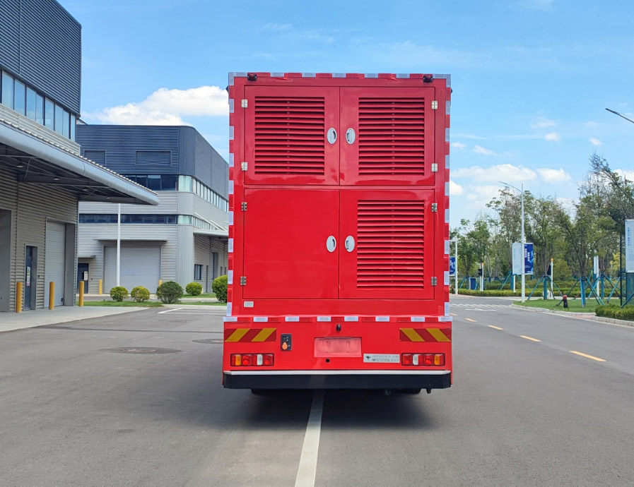 鴻馬斯特牌HMT5210TSYS6宿營(yíng)車公告圖片