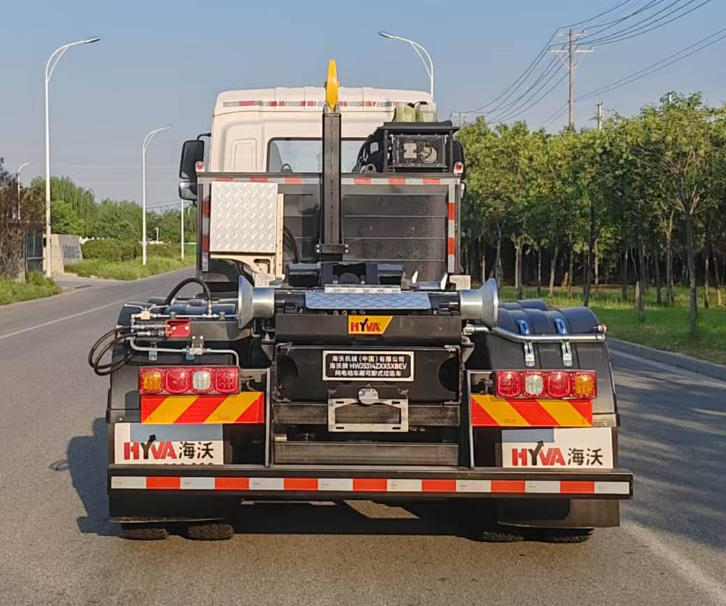 海沃牌HWJ5314ZXXSXBEV純電動(dòng)車廂可卸式垃圾車公告圖片