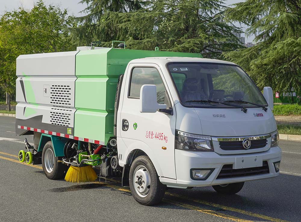 澳航同舟牌AYH5045TXSEQ6洗掃車