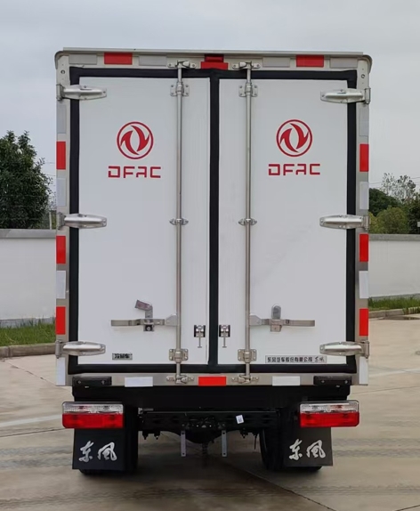 東風(fēng)牌EQ5030XLC16QDAC冷藏車公告圖片