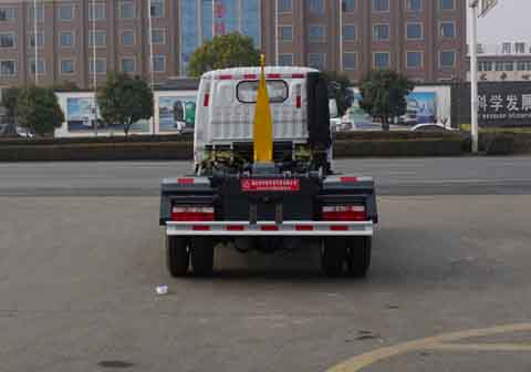 東風(fēng)股份多利卡D6 XZL5070ZXX6車(chē)廂可卸式垃圾車(chē)公告圖片