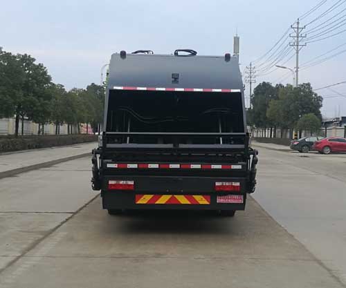 東風股份多利卡D9 WLW5180ZYSE壓縮式垃圾車公告圖片