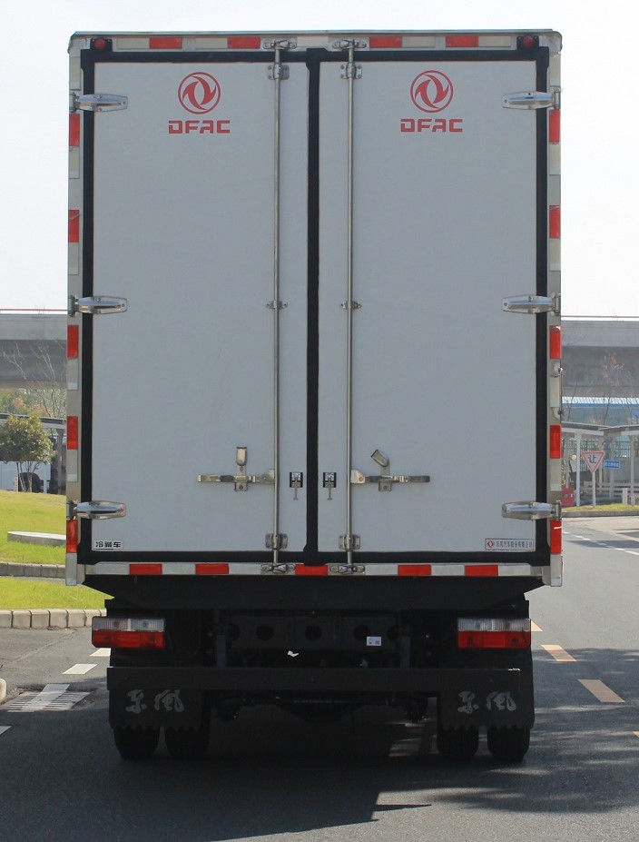 東風(fēng)牌EQ5041XLC5CDFAC冷藏車公告圖片