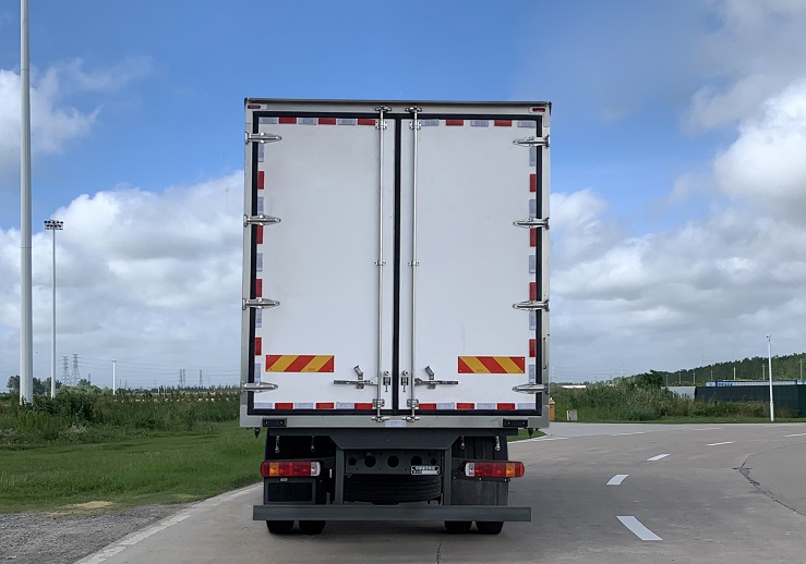 豪沃牌ZZ5187XLCN561GF1冷藏車公告圖片