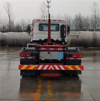三力牌CGJ5122ZXXDFE6車廂可卸式垃圾車公告圖片