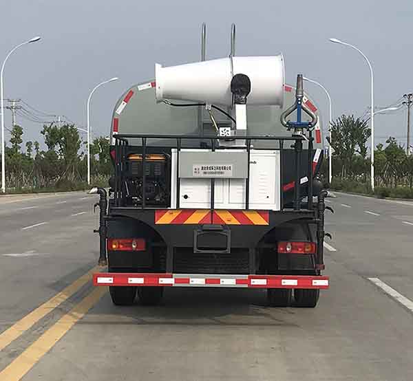 東風(fēng)專底-D3 HDW5161GPSD6綠化噴灑車公告圖片