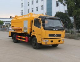 清洗吸污车