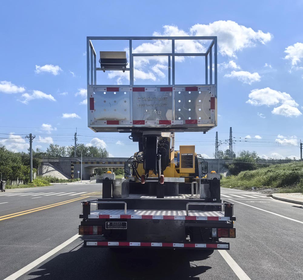 潤知星牌SCS5080JGKQL6高空作業(yè)車公告圖片