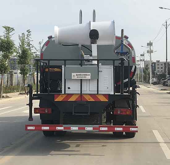 東風專底-D3 HDW5182GPSD6綠化噴灑車公告圖片