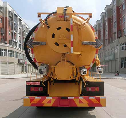 東風(fēng)天錦VR HYS5180GQWE6清洗吸污車公告圖片