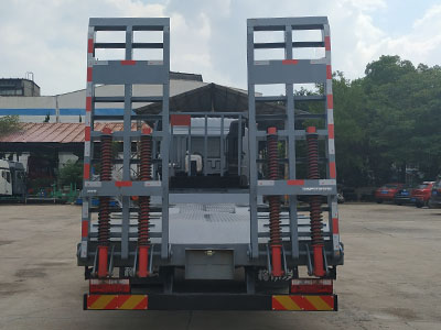 江淮牌HFC5251TPBP2K4D47S平板運(yùn)輸車公告圖片