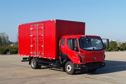 飛碟牌FD5110XXYW78K6-1廂式運(yùn)輸車