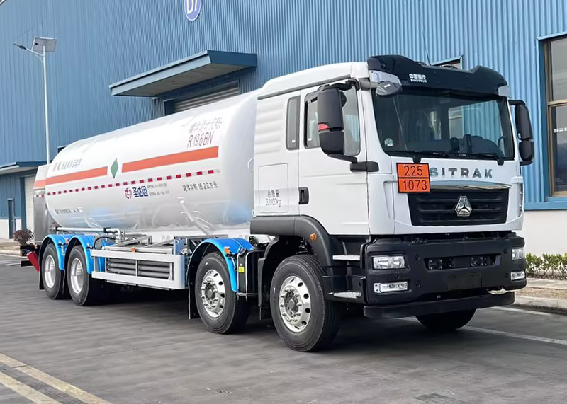 圣達(dá)因牌SDY5321GDYY低溫液體運(yùn)輸車