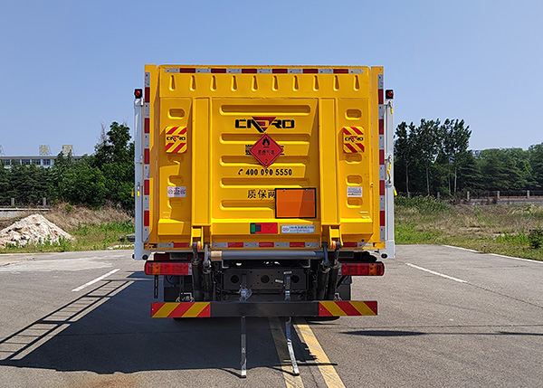 中燕牌BSZ5183TQPC6B氣瓶運(yùn)輸車(chē)公告圖片