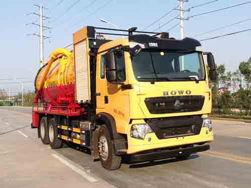楚勝牌CSC5250GQWZ6清洗吸污車