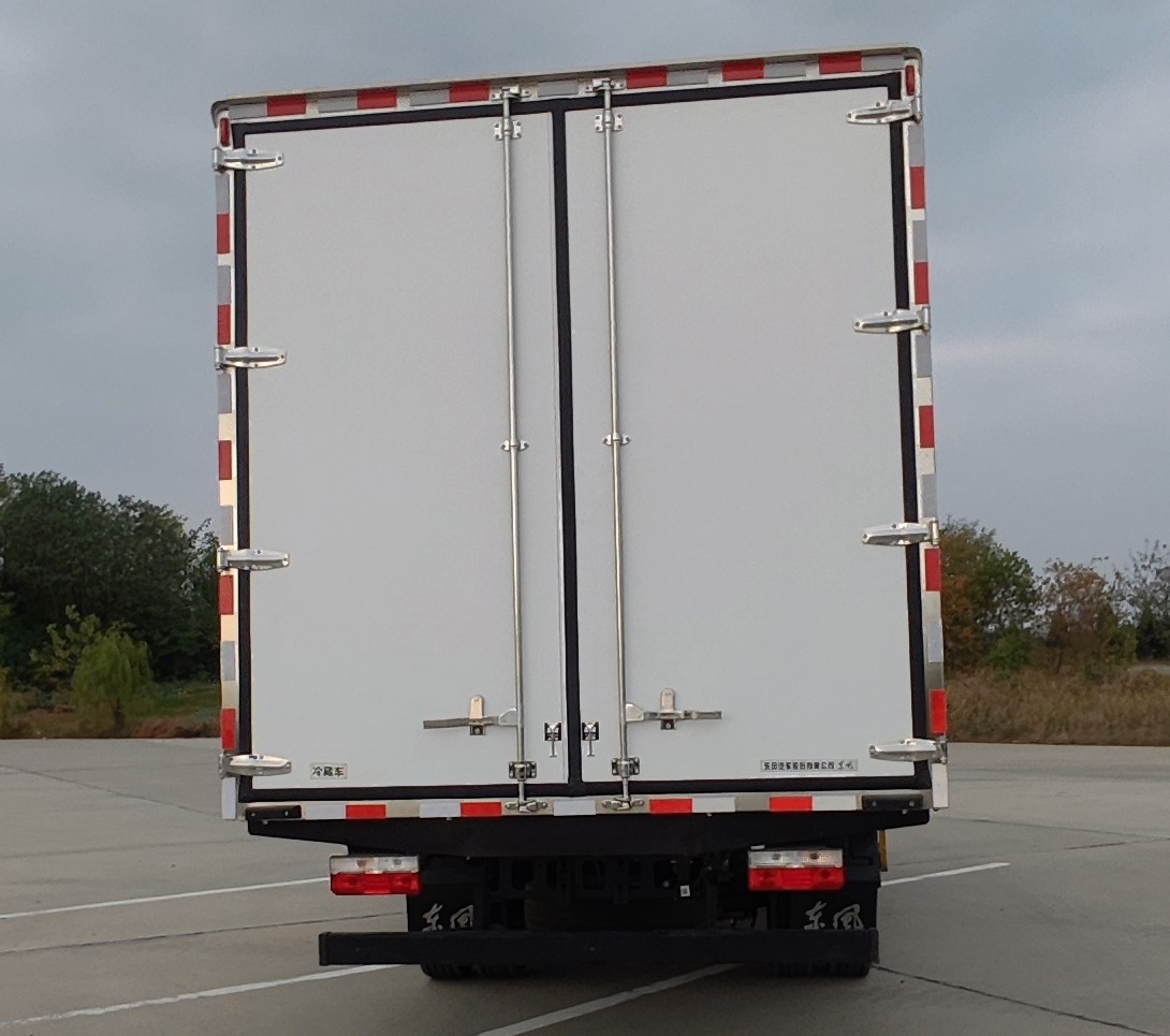 東風牌EQ5121XLC8CDEAC冷藏車公告圖片
