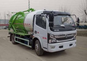 吸污车