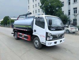 吸粪车