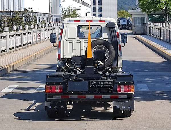 福龍馬牌FLM5040ZXXFS6車廂可卸式垃圾車公告圖片