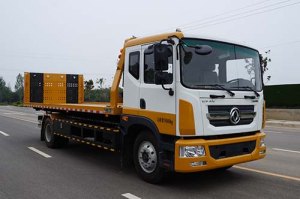 清障车