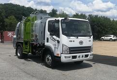 鑫華馳牌THD5090TCAC6餐廚垃圾車