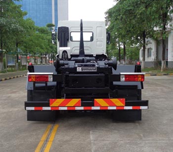 玉柴專(zhuān)汽牌NZ5250ZXXG車(chē)廂可卸式垃圾車(chē)公告圖片