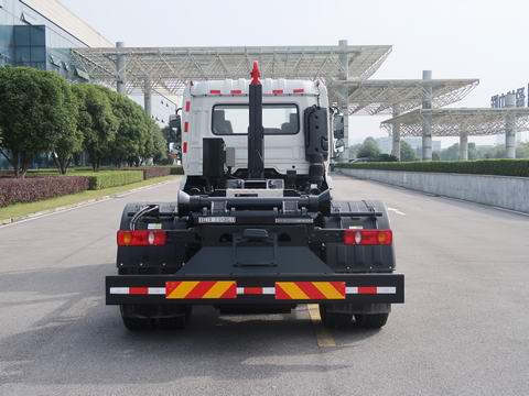 中聯(lián)牌ZBH5180ZXXDHE6車(chē)廂可卸式垃圾車(chē)公告圖片