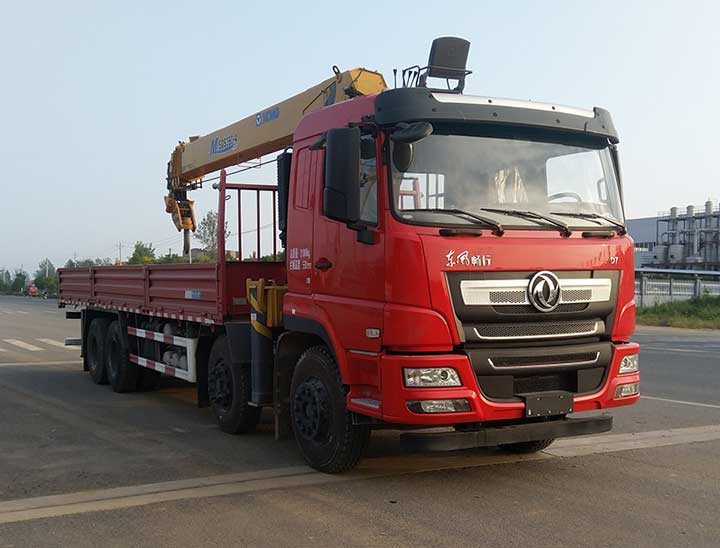 猛卡士特牌XCL5312JSQ6隨車起重運輸車