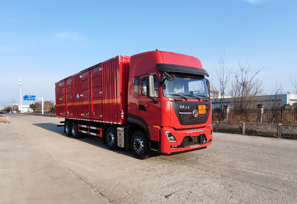 大力牌DLQ5320XFWDFH6腐蝕性物品廂式運(yùn)輸車