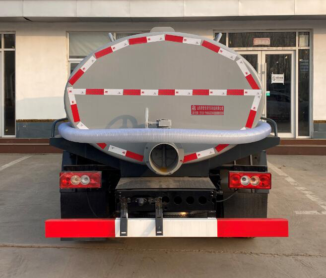 帝宏牌YTH5072GXEBJ6吸糞車(chē)公告圖片