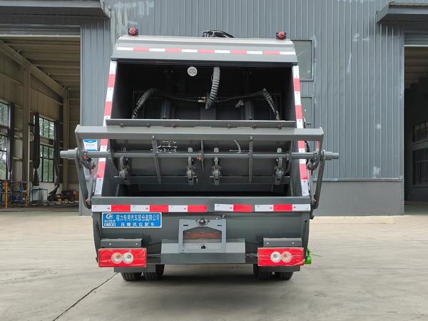 程力威牌CLW5070ZYSBDP壓縮式垃圾車公告圖片