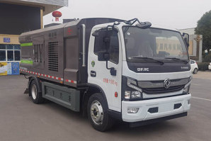 吸尘车