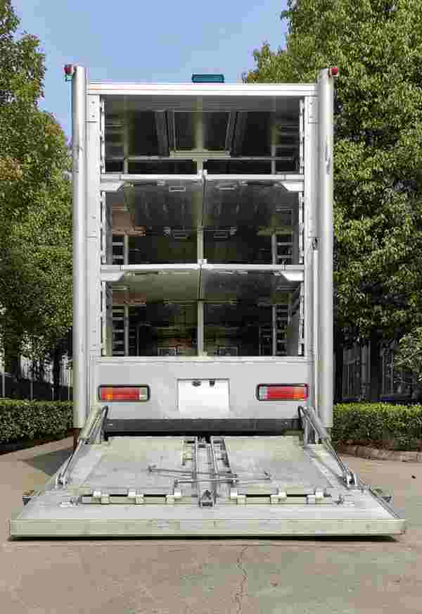 宛都旺牌HWD5180CCQ畜禽運輸車公告圖片