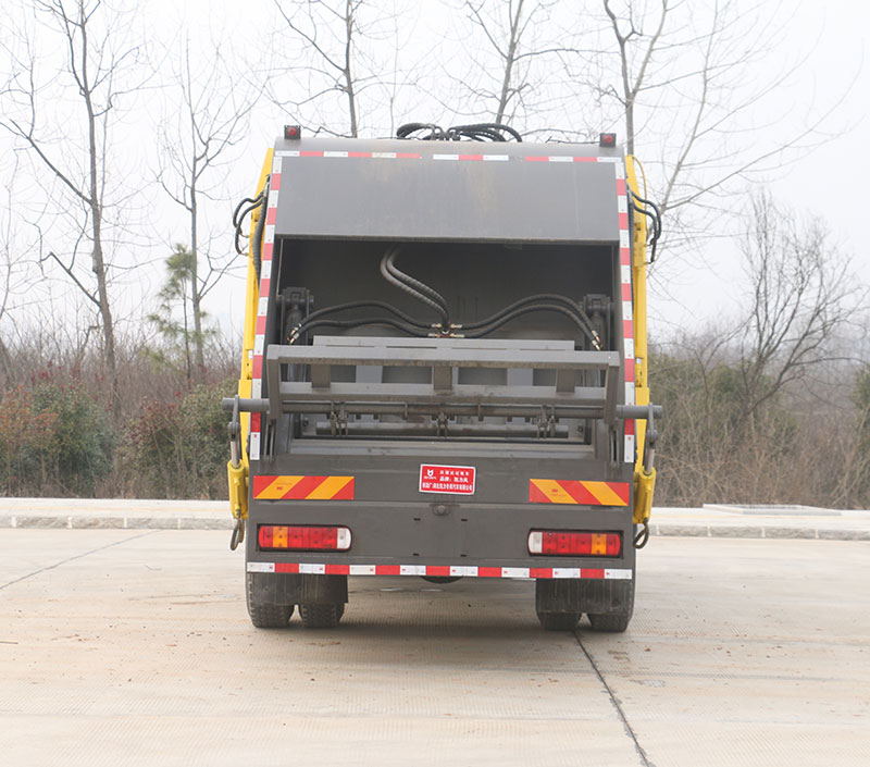 凱力風牌KLF5181ZYSZ6壓縮式垃圾車公告圖片
