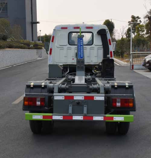 縱昂牌CLT5040ZXXBJ6車廂可卸式垃圾車公告圖片
