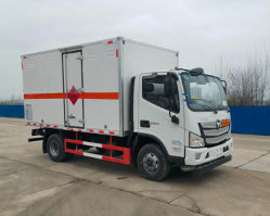 顺风智造牌SFZ5082XRYB6易燃液体厢式运输车