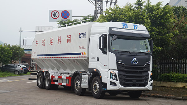 運(yùn)力牌LG5310ZSLC6散裝飼料運(yùn)輸車