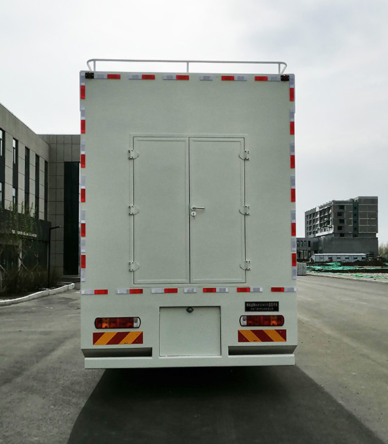 弗銳途牌JGF5210XYL醫(yī)療車公告圖片