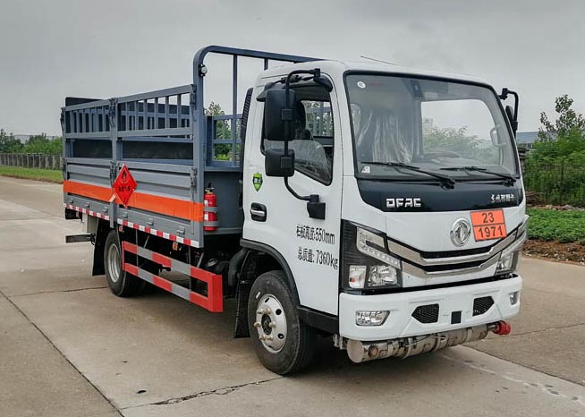 大力牌DLQ5070TQPEQ6氣瓶運(yùn)輸車