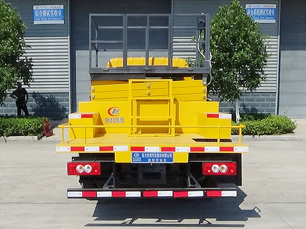 程力威牌CLW5041JGKB6高空作業(yè)車公告圖片