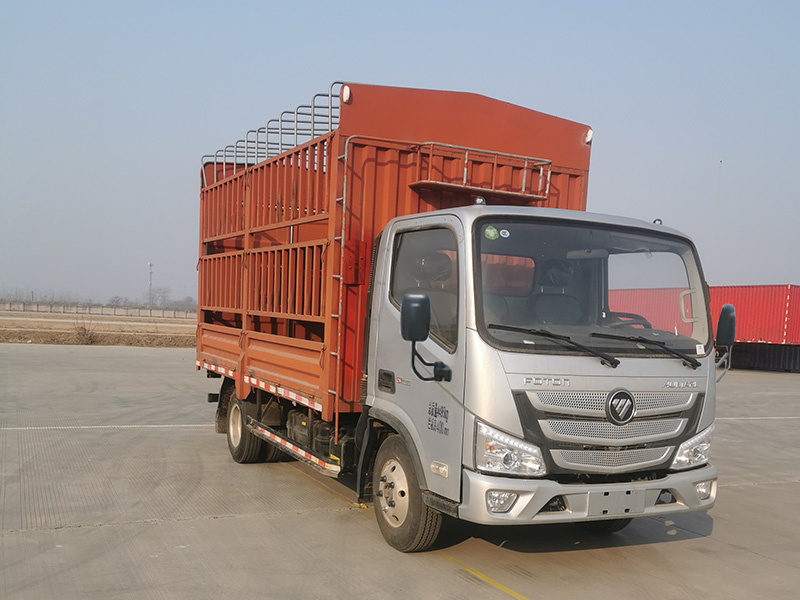 福田牌BJ5044CCY-1A倉柵式運(yùn)輸車