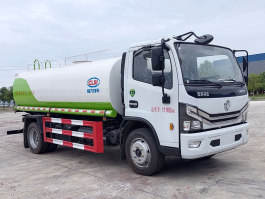 供水车