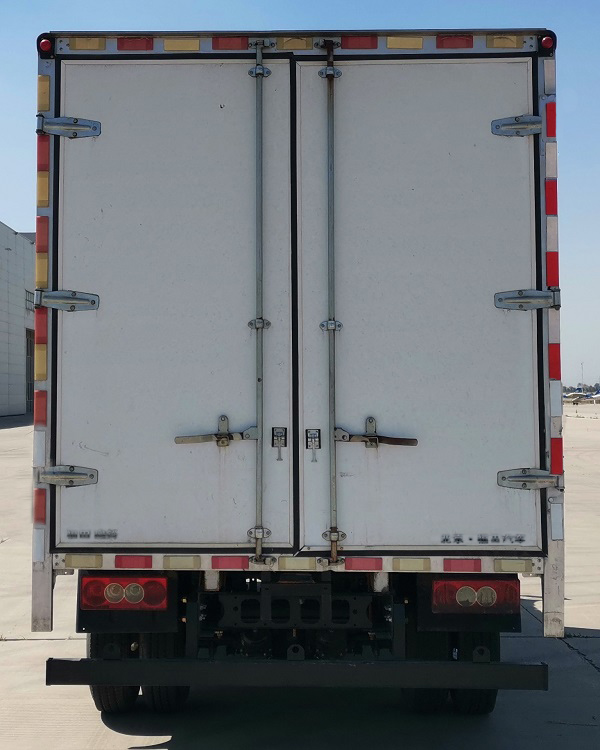 福田牌BJ5044XLC9JBA-AB3冷藏車公告圖片