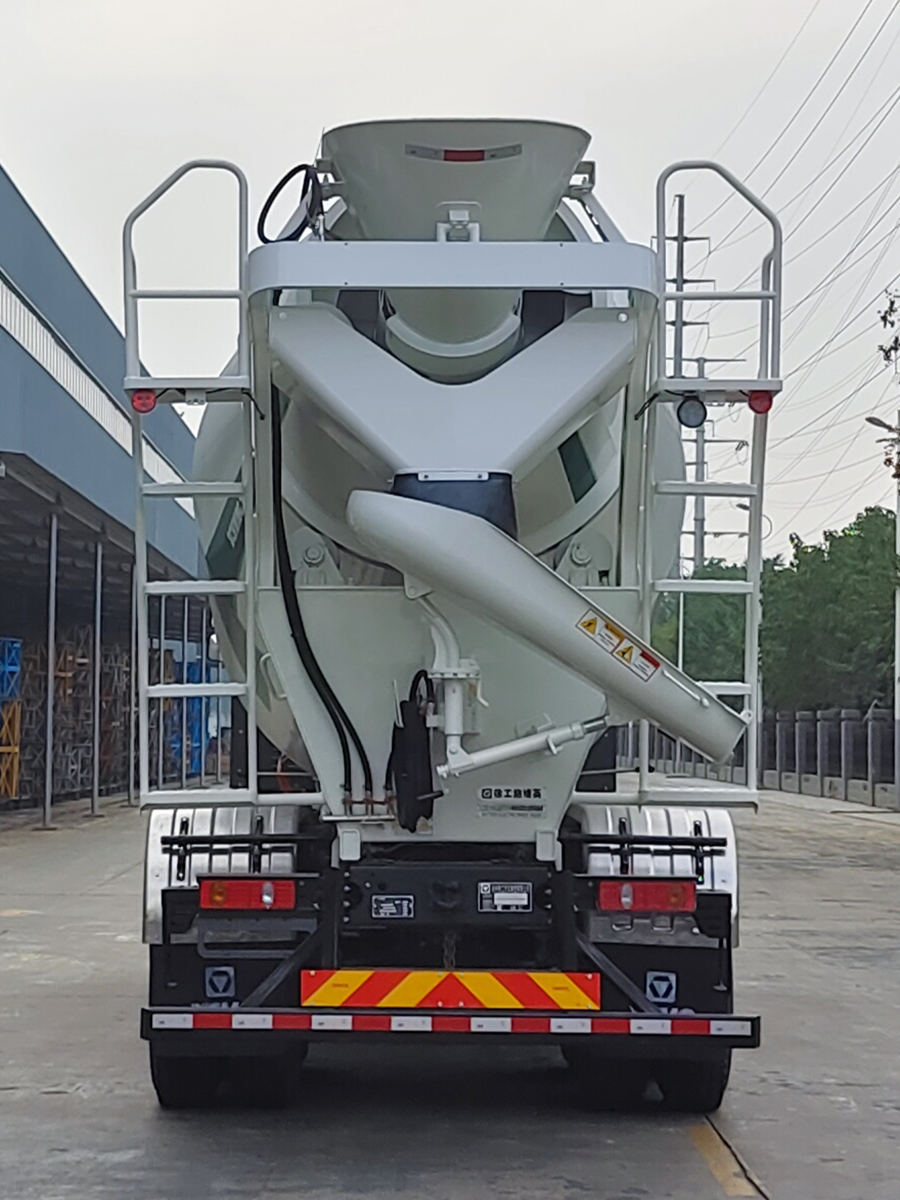 徐工牌XZS5318GJB7DEV純電動(dòng)混凝土攪拌運(yùn)輸車(chē)公告圖片