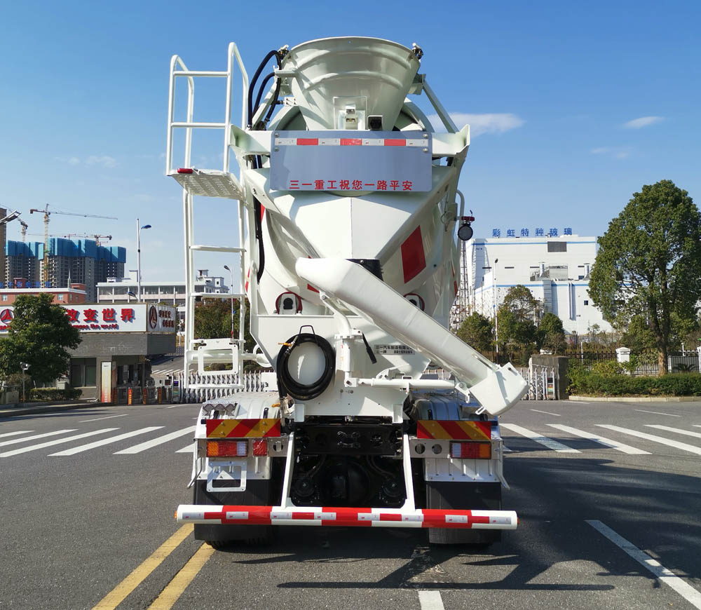 三一牌SYM5316GJB1F7混凝土攪拌運(yùn)輸車公告圖片